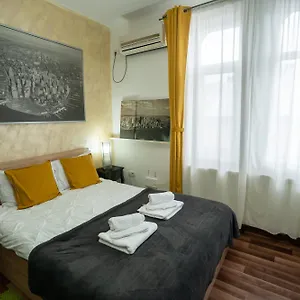  Appartamento Old Center Universitate Coltea - Cav9